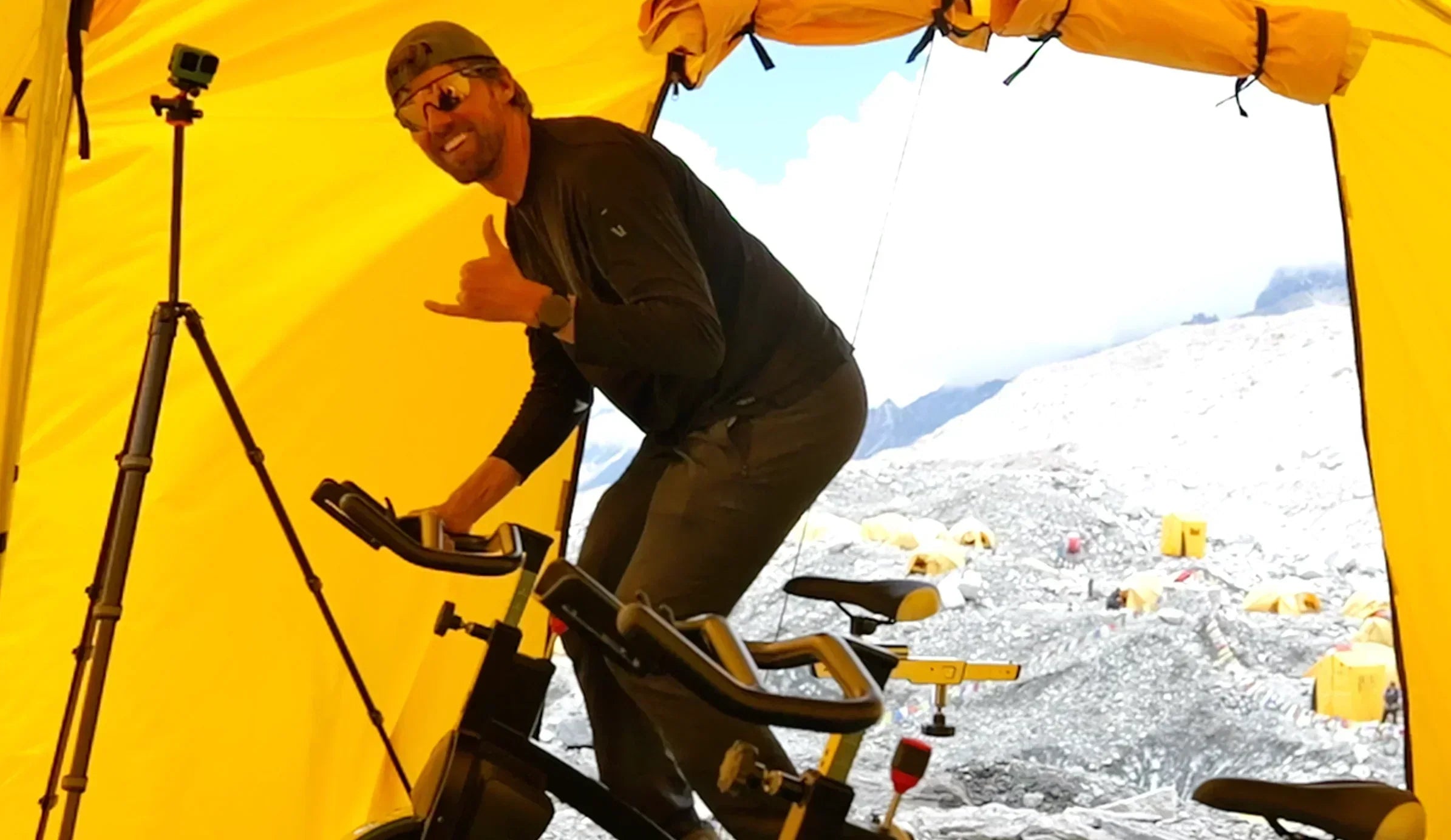 Do Acampamento Base à Linha de Chegada: Como a SEARA e Core Health & Fitness a academia para a maratona mais alta do mundo